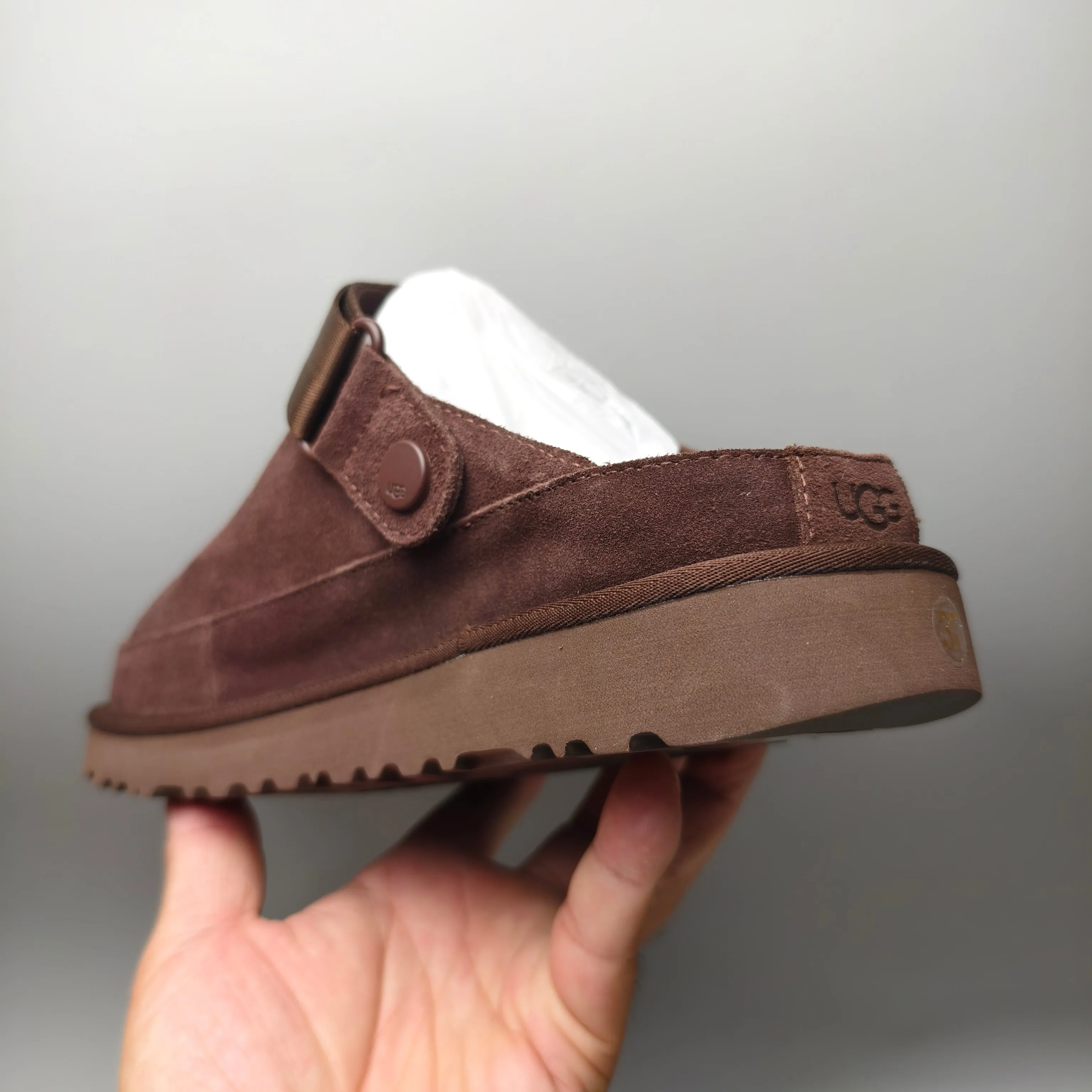 💰440 UGG sheepskin all-in-one snow boots 8252 new fall slip-on sandals Color: Maroon Black Green Sand Chocolate Size: 35-41